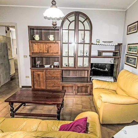 Semesterbostad Iside By Interhome *